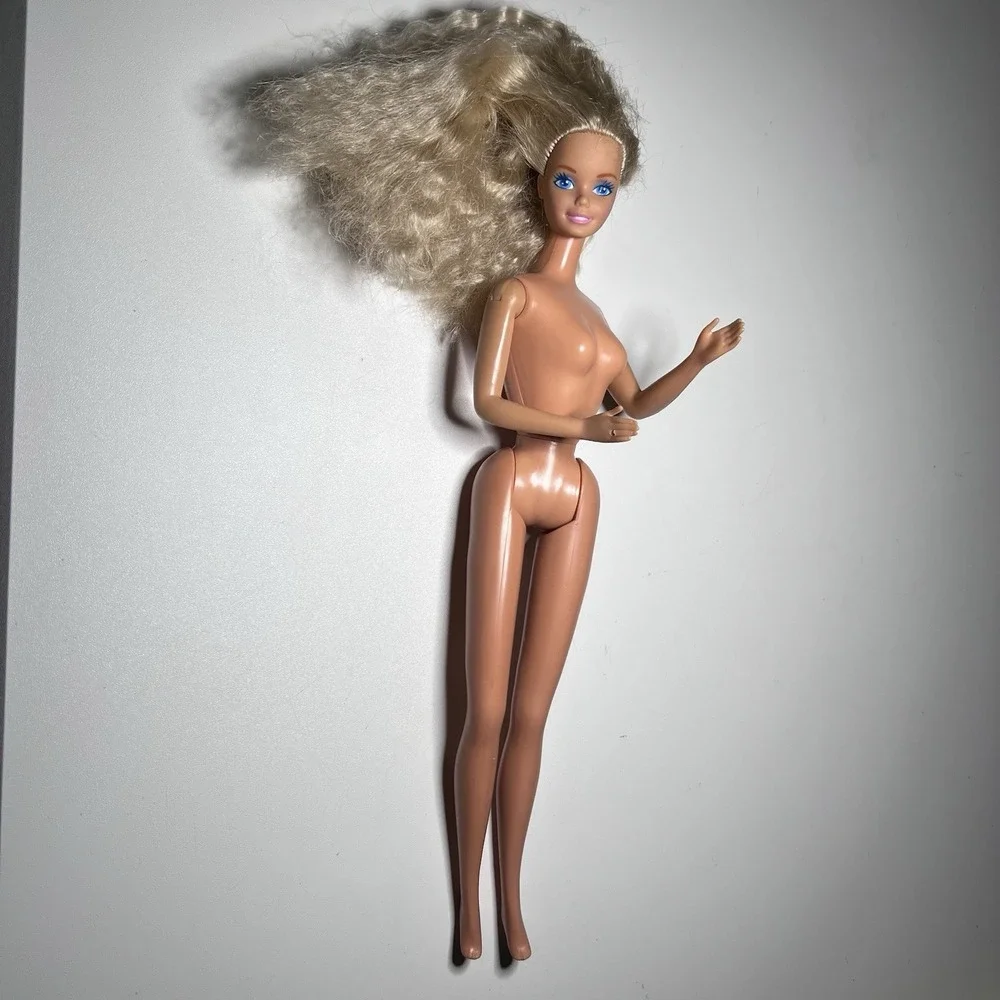 Vtg 1966 Twist 'n Turn Barbie Doll Blonde Blue‎ Eyes